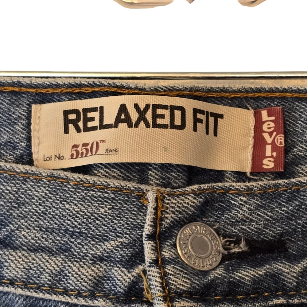 Levi's Men's Straight Fit Blue Jeans - Picture 2 of 6